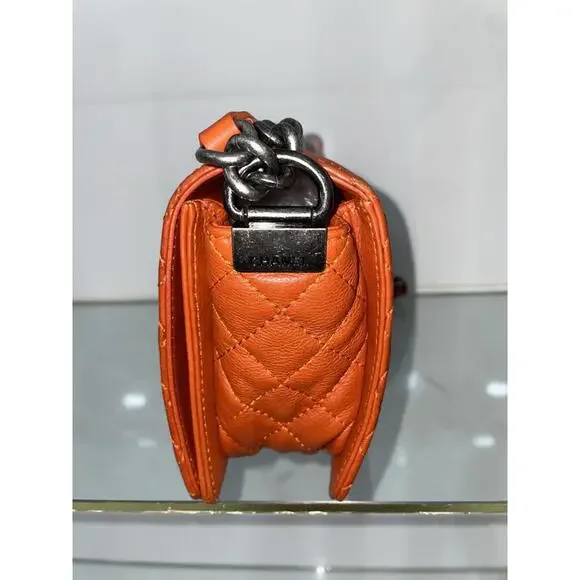 Chanel Blood Orange Leather Gunmetal Boy Bag - Picture 3 of 9